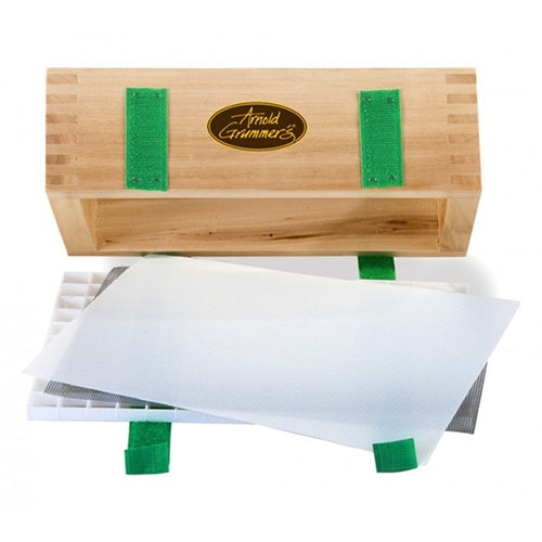 Arnold Grummer Pour Handmold for Paper Making - 5.5x8.5 Inch Arnold Grummer Pour Handmold for Paper Making - 5.5x8.5 Inch